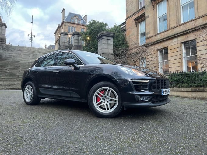 2025 Porsche Macan