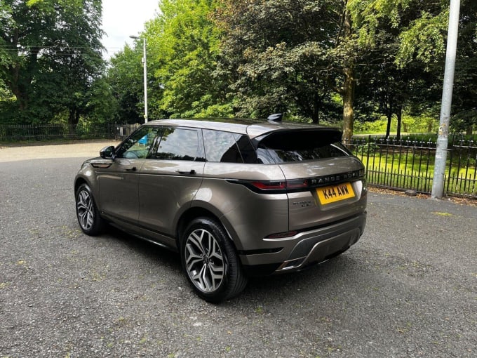 2025 Land Rover Range Rover Evoque