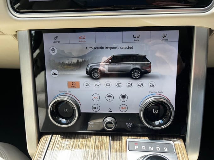 2025 Land Rover Range Rover