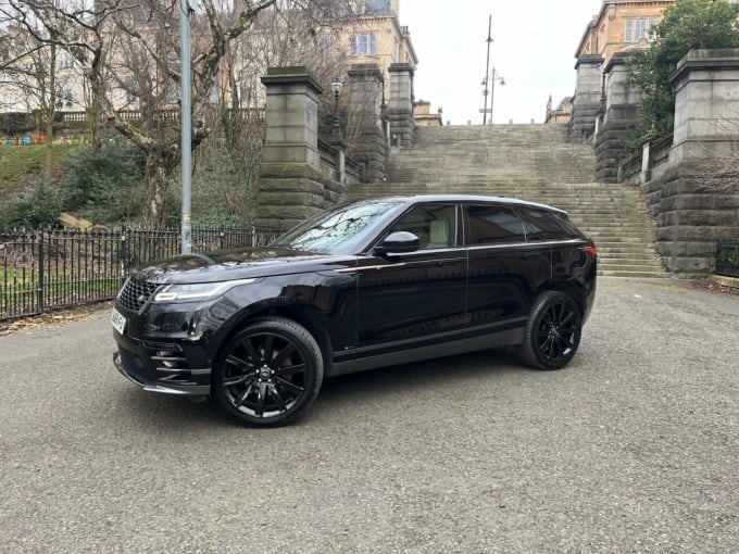2025 Land Rover Range Rover Velar