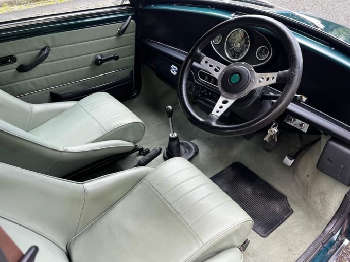 2025 Rover Mini