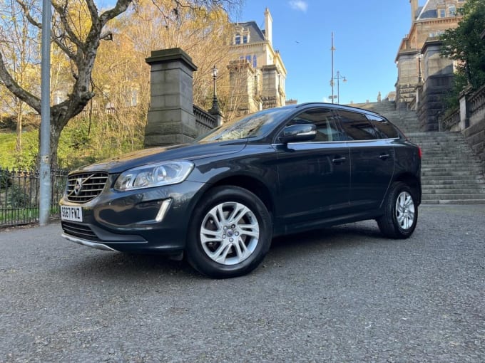 2025 Volvo Xc60