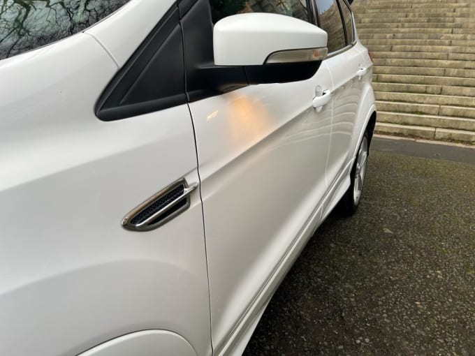 2025 Ford Kuga