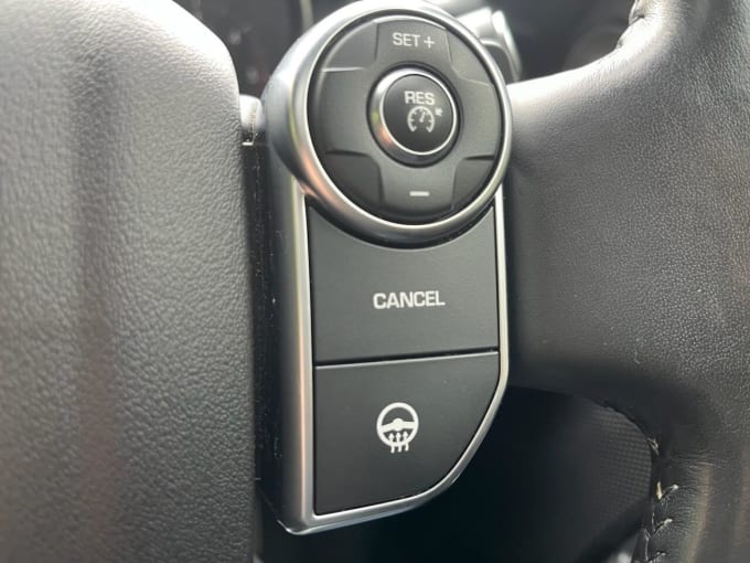 2025 Land Rover Discovery