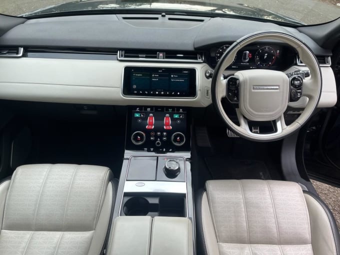 2025 Land Rover Range Rover Velar