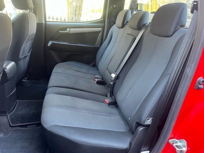 2025 Isuzu D-max