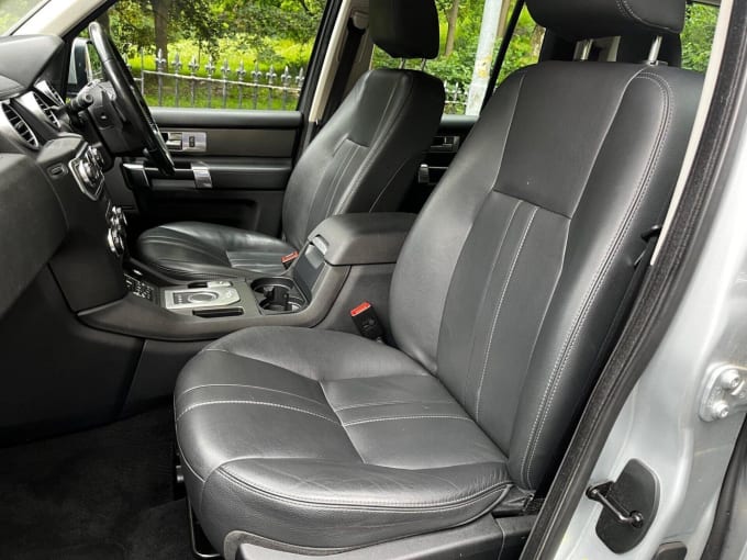 2025 Land Rover Discovery