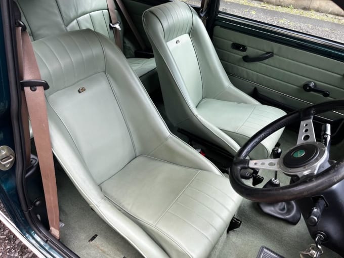 2025 Rover Mini