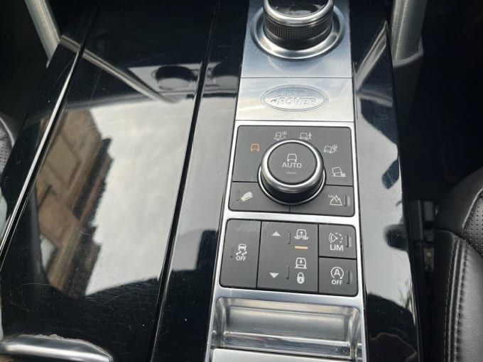 2025 Land Rover Discovery