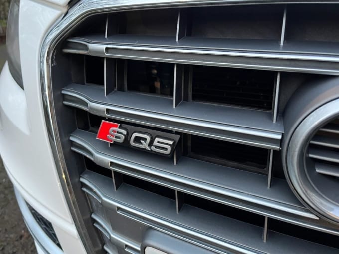 2025 Audi Sq5