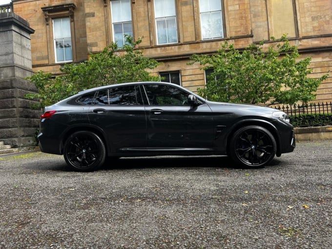 2025 BMW X4 M