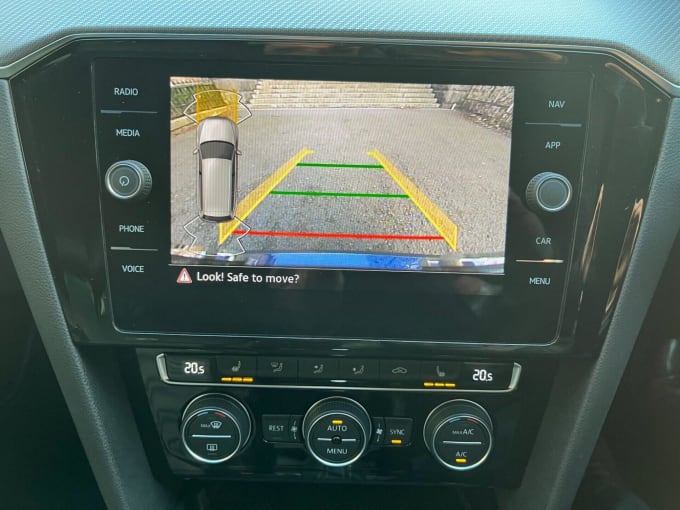 2025 Volkswagen Passat