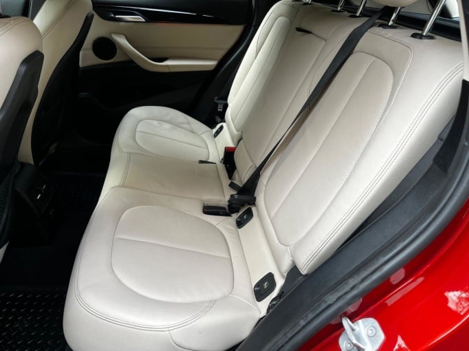 2025 BMW X1