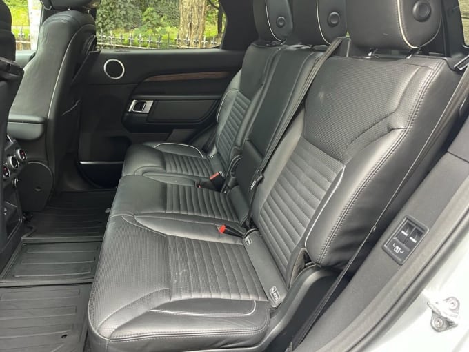 2025 Land Rover Discovery