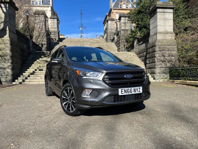 2025 Ford Kuga