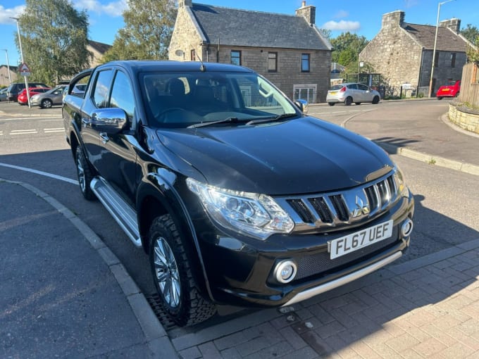 2024 Mitsubishi L200