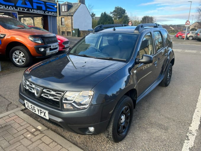 2025 Dacia Duster