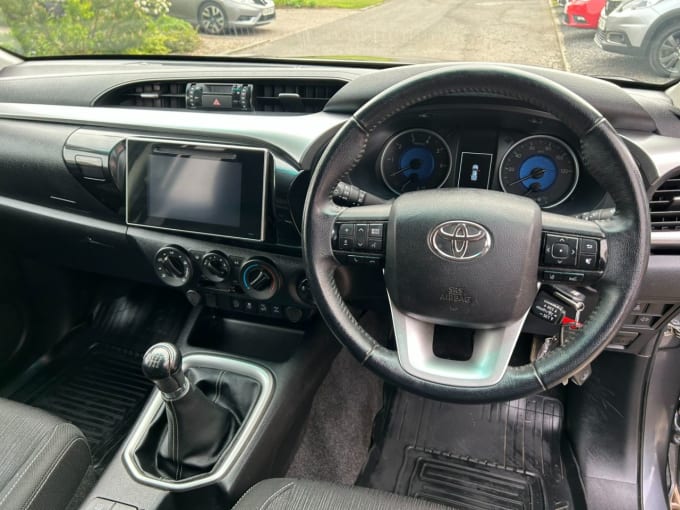 2025 Toyota Hi-lux