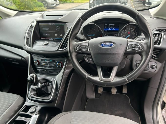 2025 Ford C-max