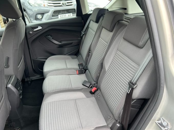 2025 Ford C-max