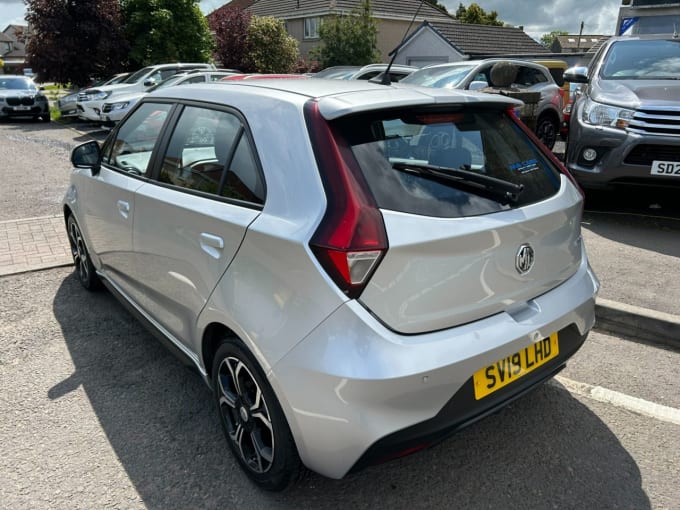 2025 Mg Mg3