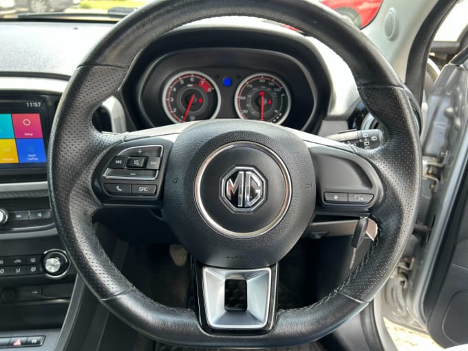 2025 Mg Mg3