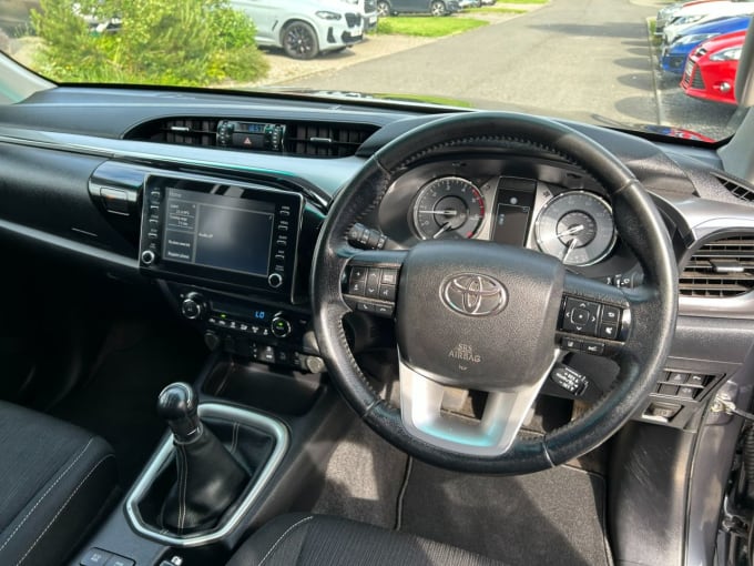 2025 Toyota Hi-lux