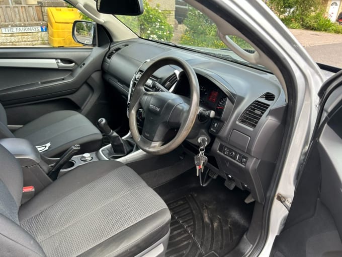 2025 Isuzu D-max