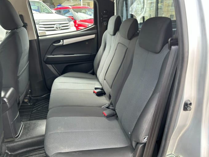2025 Isuzu D-max