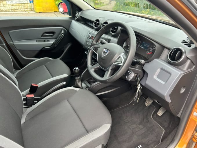 2025 Dacia Duster