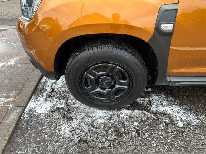 2025 Dacia Duster