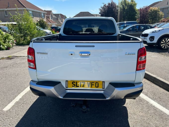 2025 Mitsubishi L200
