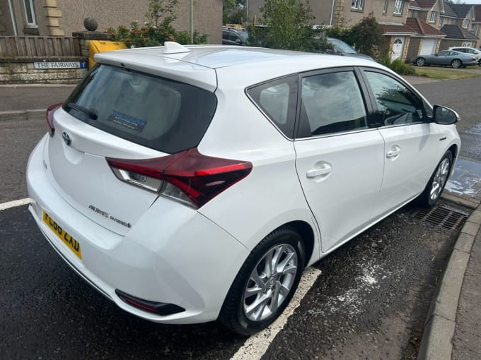 2025 Toyota Auris