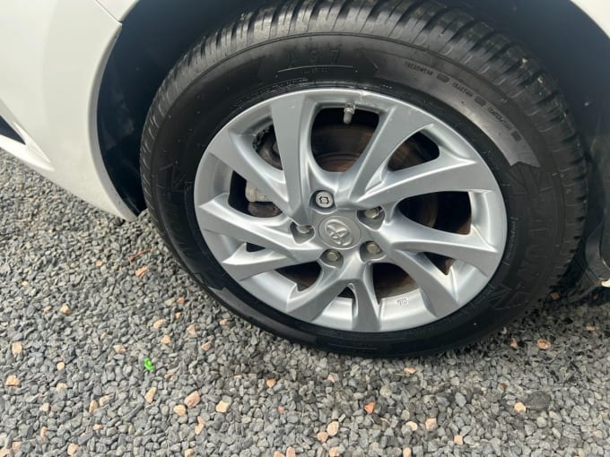 2025 Toyota Auris
