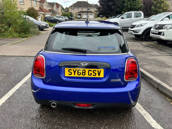 2019 Mini Hatch