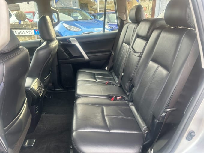2017 Toyota Land Cruiser