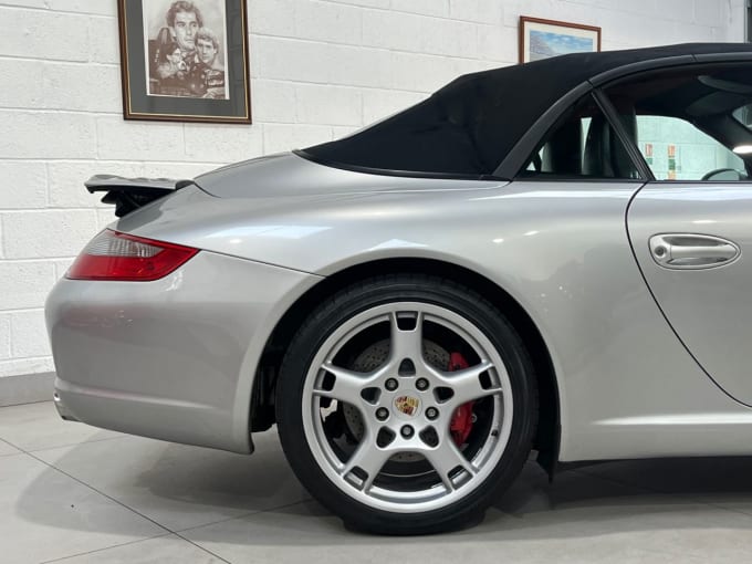 2025 Porsche 911