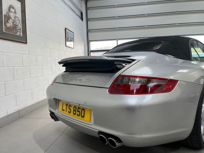 2025 Porsche 911
