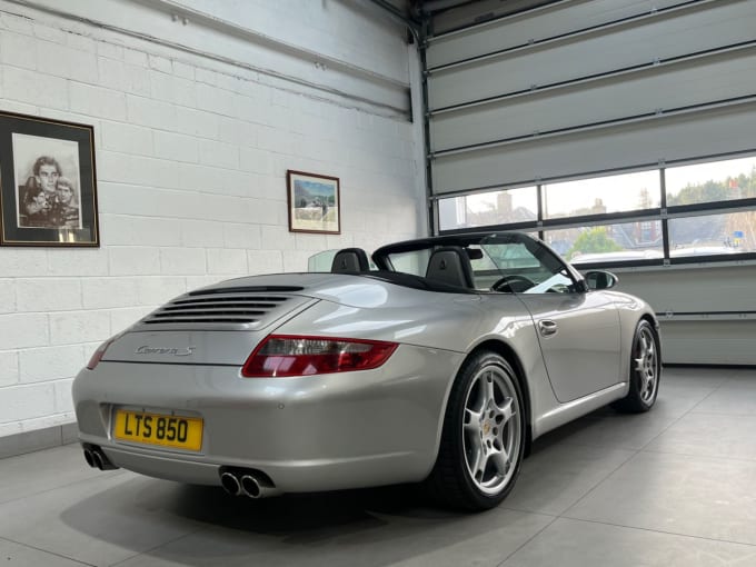2025 Porsche 911
