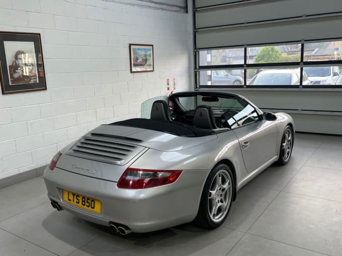 2025 Porsche 911