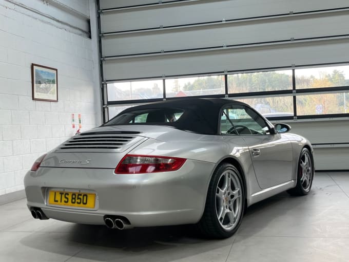 2025 Porsche 911