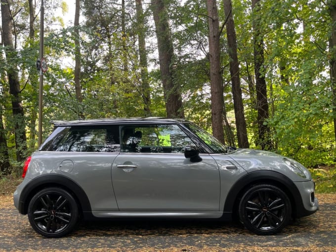 2024 Mini Hatch Cooper