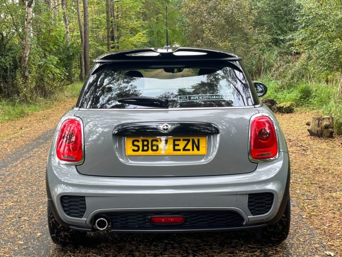 2024 Mini Hatch Cooper