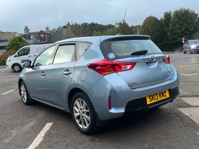 2024 Toyota Auris