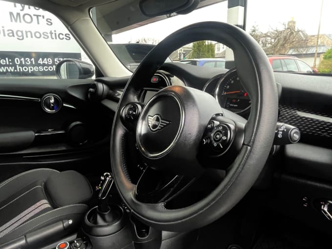 2025 Mini Hatch
