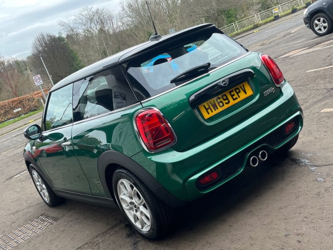 2025 Mini Hatch