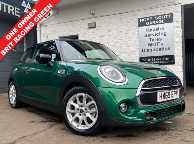2025 Mini Hatch