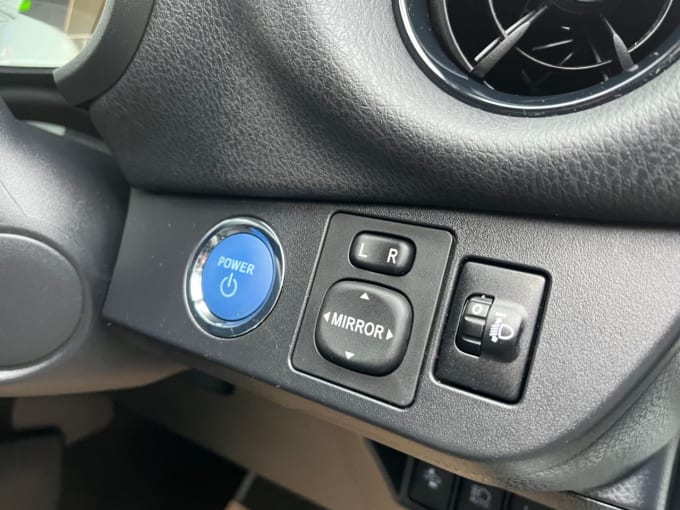 2025 Toyota Yaris