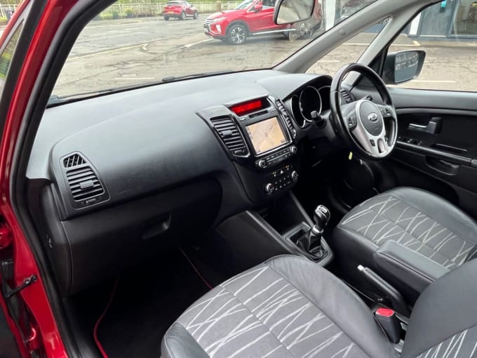 2025 Kia Venga