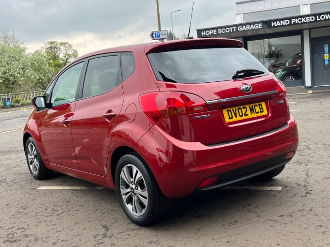 2025 Kia Venga